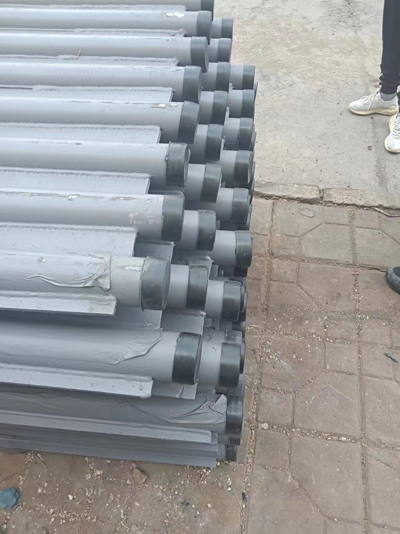 1685932096547916.jpg 1685932096547916.jpg